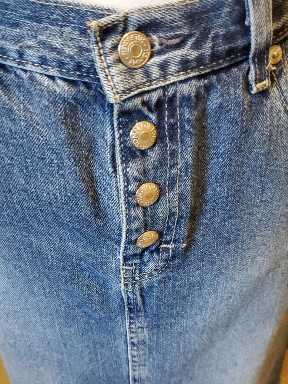 Tommy Hilfiger Jeans Denim Skirt with Signature Label - Picture 4 of 12